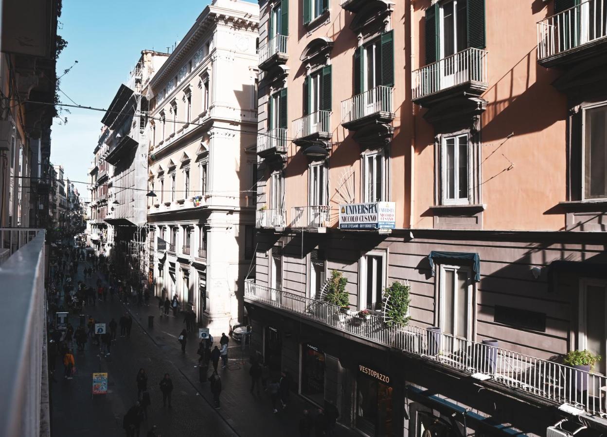 Pagina Storica Di Napoli Apartman Kültér fotó